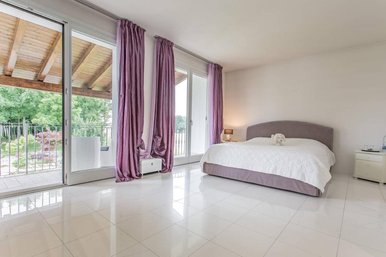 Pool & Garden Villa Lelia Мирано Екстериор снимка