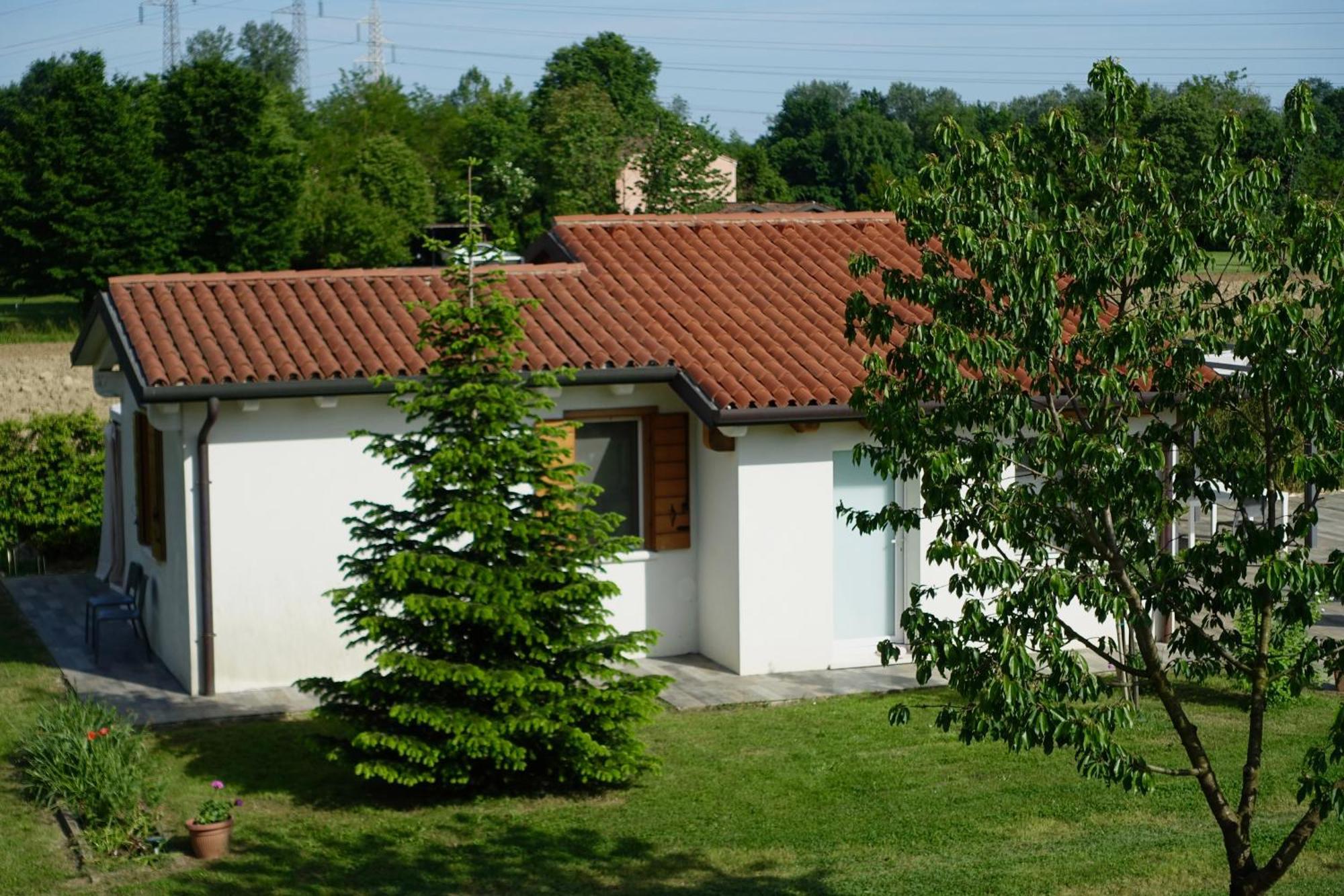 Pool & Garden Villa Lelia Мирано Екстериор снимка
