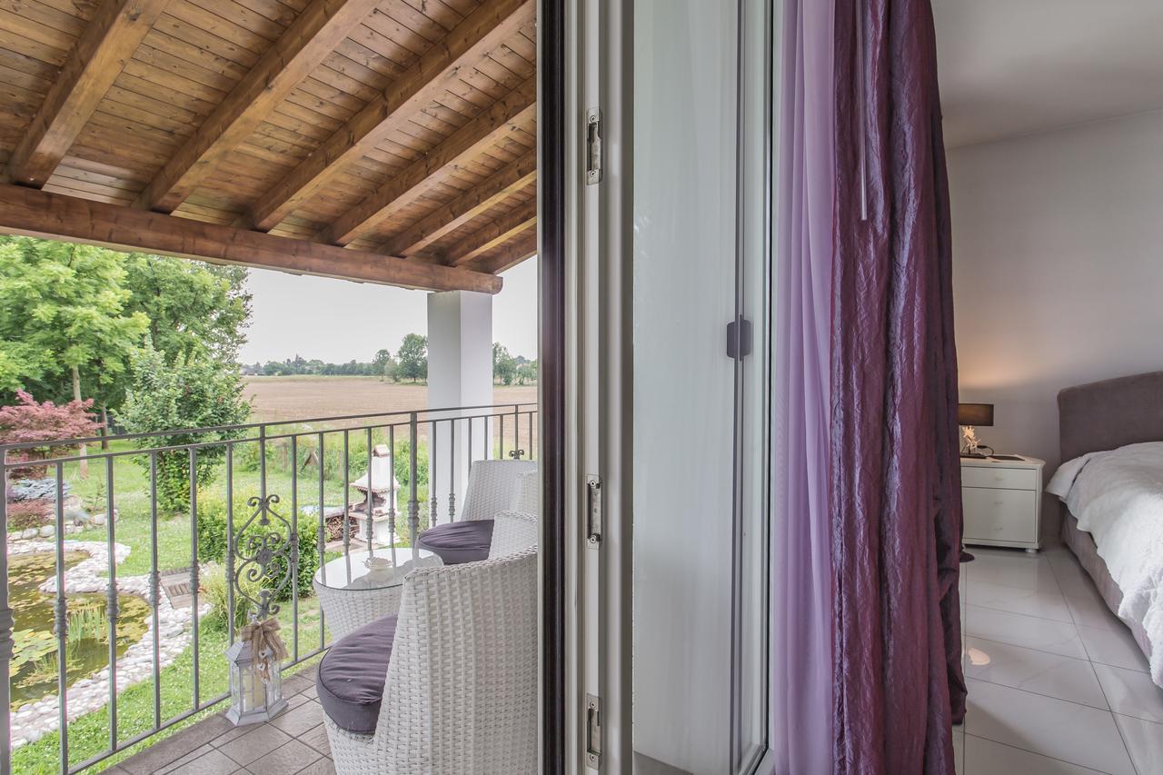 Pool & Garden Villa Lelia Мирано Екстериор снимка